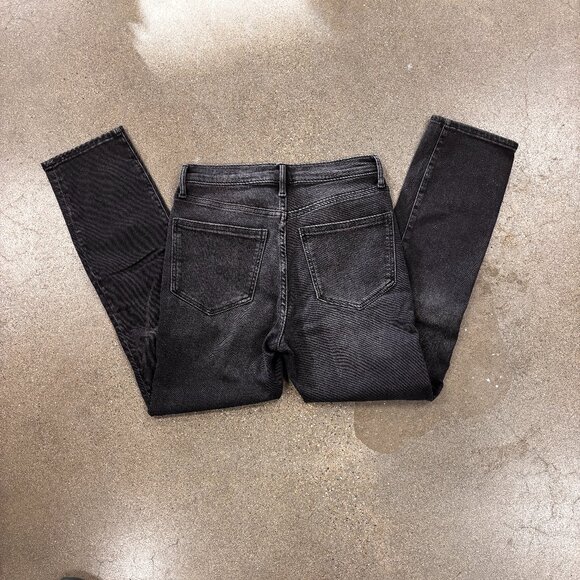 Gap High Rise Vintage Slim Jeans in Black Wash - Picture 2 of 4